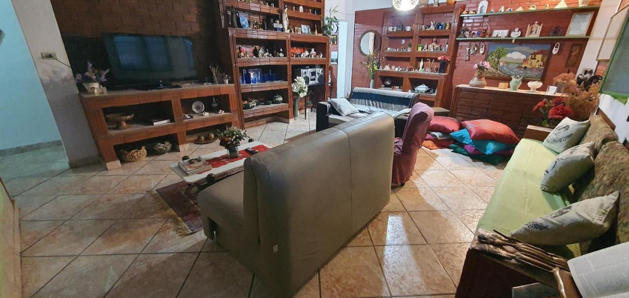 Homestay Pousada Lindoia Lindoia