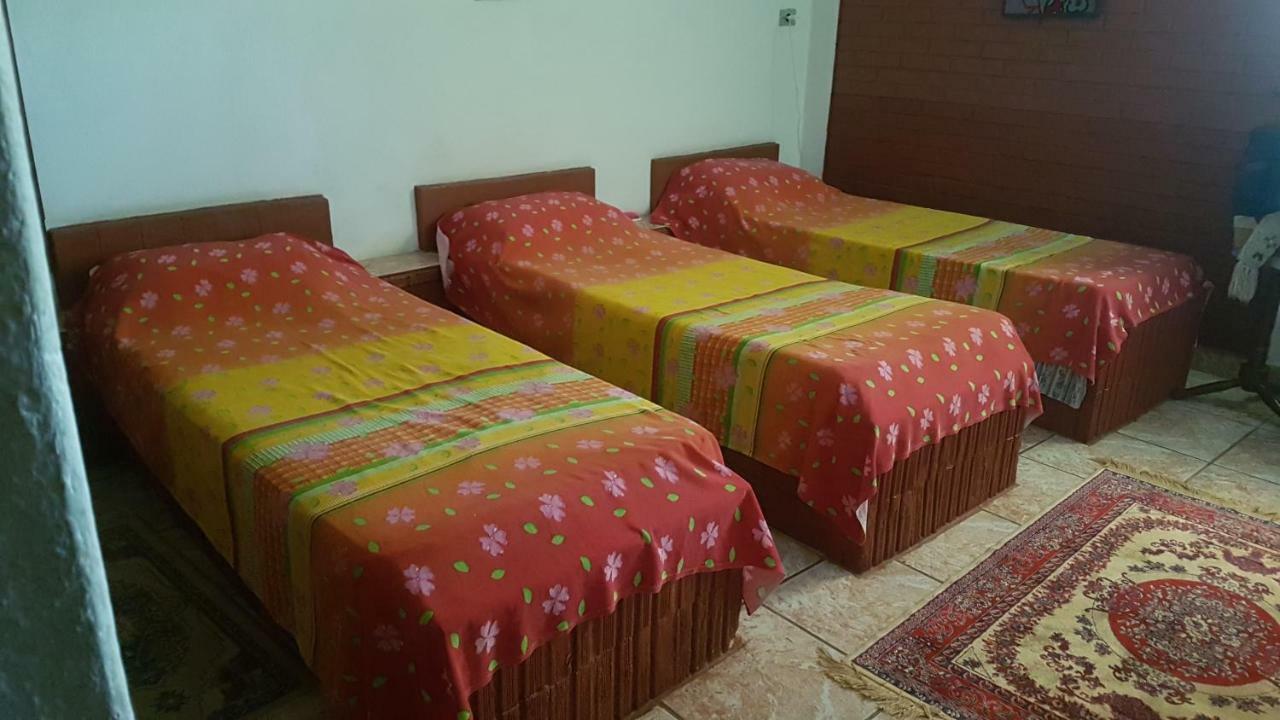 Pousada Lindoia Homestay *